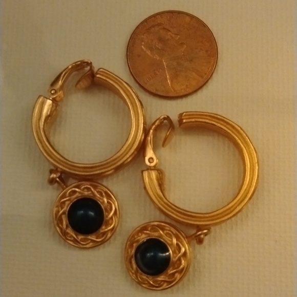 Woman's LCI earrings antique - Picture 4 of 5